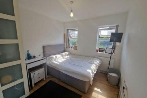 undefined, Old Bedford Road, Luton
