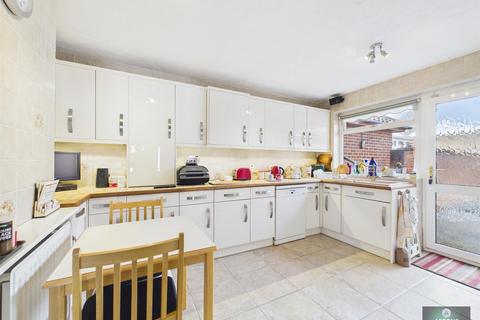 undefined, Stonefield Close, Crawley RH10