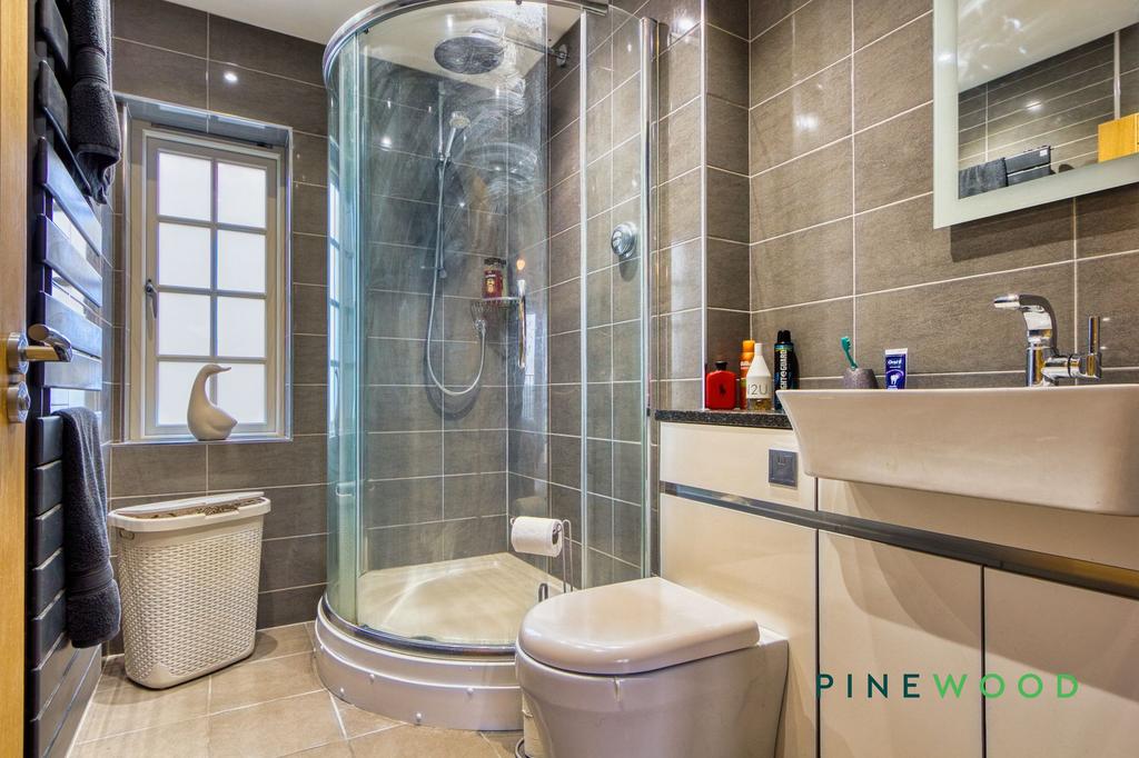 Ensuite