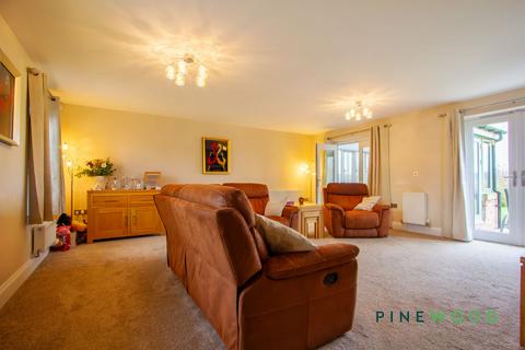 undefined, Mansfield Road, Chesterfield S44