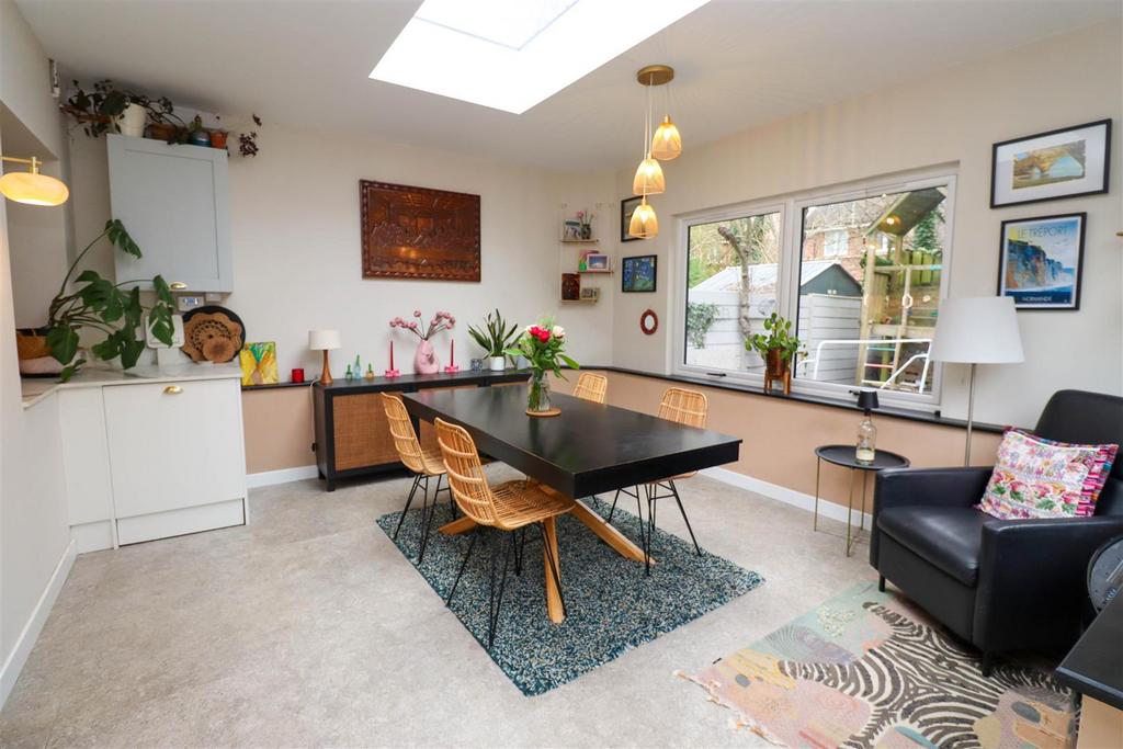 Dining/Family Room