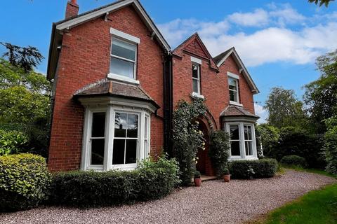 5 bedroom detached house for sale, Sandon Road, Hilderstone, ST15