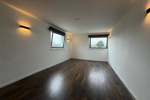 undefined, Toryglen Road, Toryglen, Glasgow, G73