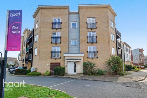 2 bedroom flat for sale, The Chase, Grays