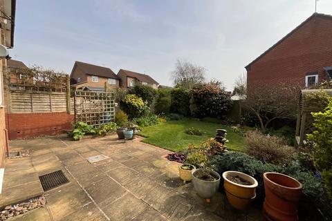 4 bedroom detached house for sale, Oldfield Drive, Stone, ST15
