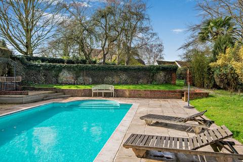 5 bedroom equestrian property for sale, Grange Green, Tilty, Dunmow, Essex
