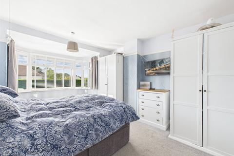 undefined, Colin Road, Barnwood, Gloucester, Gloucestershire, GL4