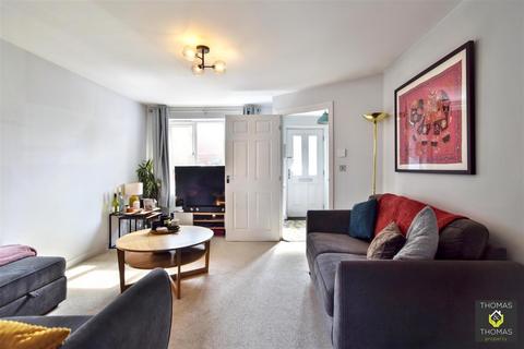 3 bedroom semi-detached house for sale, Whitefield Crescent, Longford