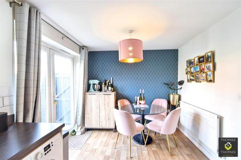 3 bedroom semi-detached house for sale, Whitefield Crescent, Longford