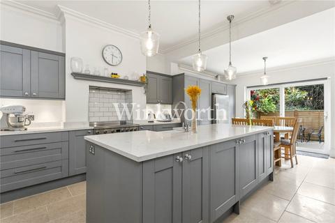 3 bedroom apartment for sale, Radcliffe Road, London, N21
