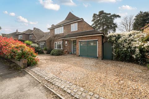 4 bedroom detached house for sale, Lincoln Drive, Pyrford, GU22