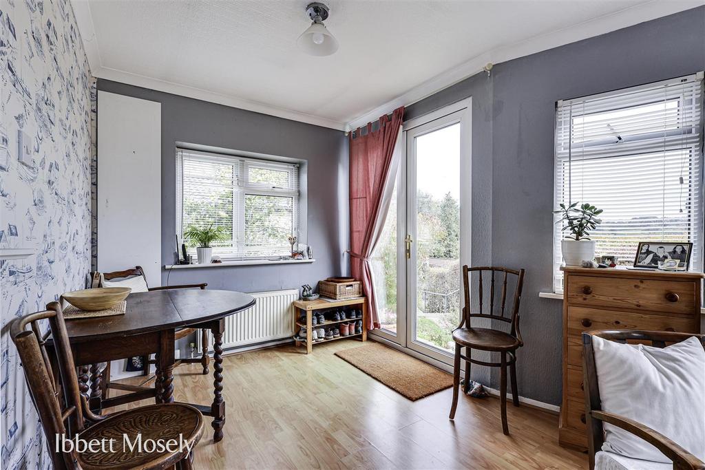 4 Reception Room.JPG