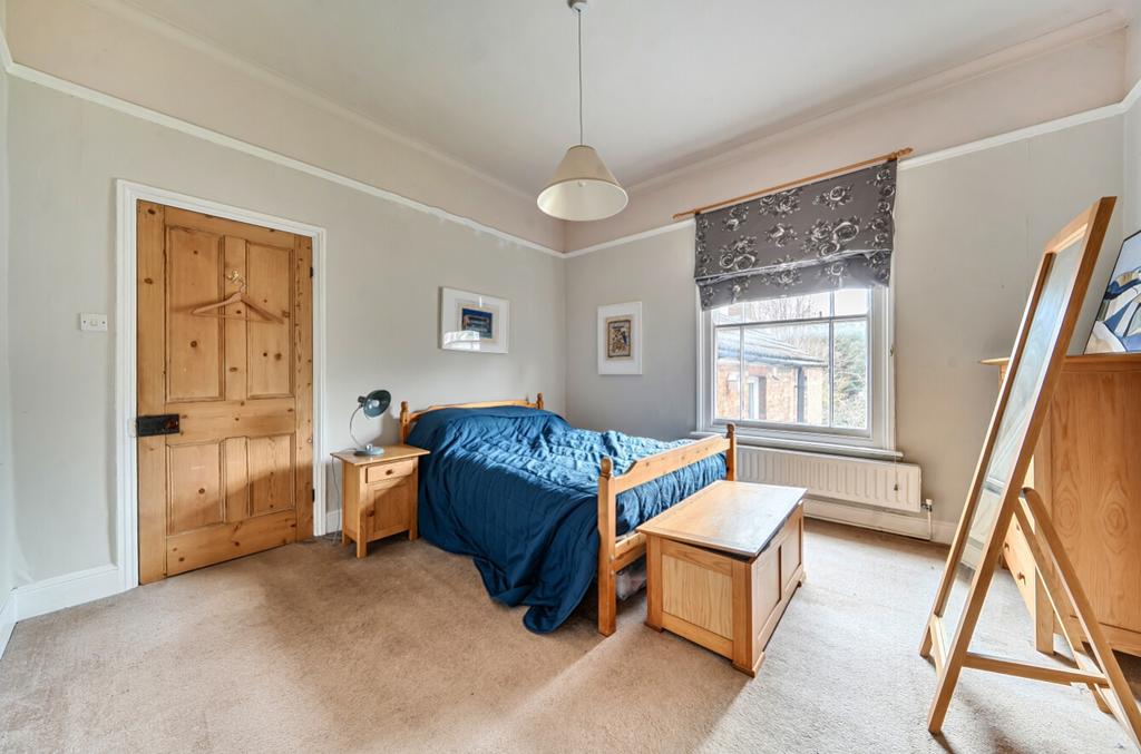 1432133-20-69bd3ba01ff12