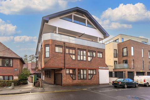 2 bedroom flat for sale, Lyons Crescent, Surety House, TN9