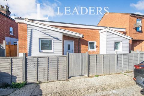 2 bedroom bungalow to rent, Hampton Road, IP1