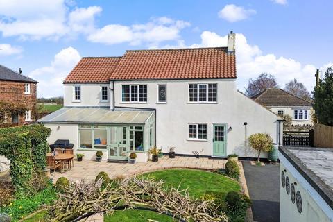 4 bedroom detached house for sale, Holmes Lane, Lincoln LN2