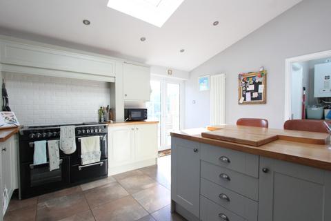 3 bedroom semi-detached house for sale, Halstatt Road, Deal, CT14
