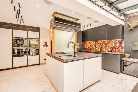 undefined, London W14