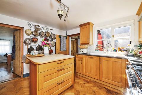 3 bedroom detached house for sale, Middletons Road, Yaxley, Peterborough