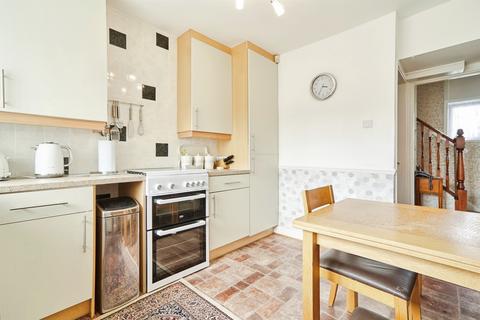 3 bedroom terraced house for sale, Wyther Park Mount, Leeds