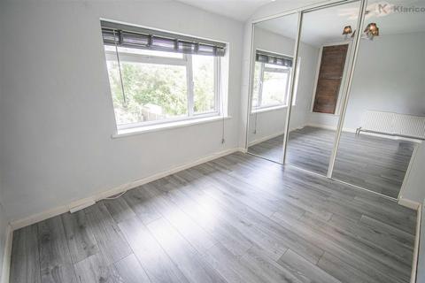 undefined, Harlow Grove, Birmingham B28