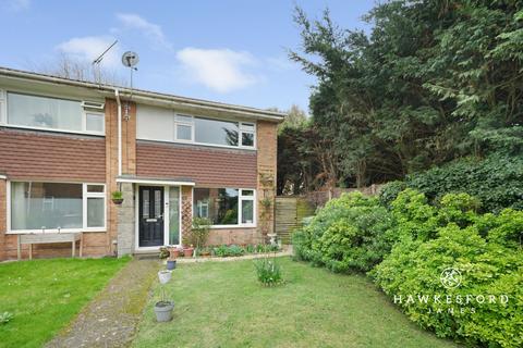 2 bedroom end of terrace house for sale, Beaconsfield Road, Sittingbourne ME10