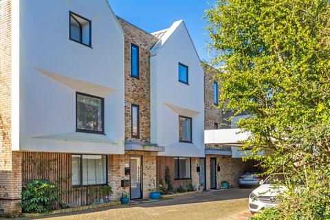 4 bedroom terraced house for sale, Lansdowne Avenue, Winchester, SO23