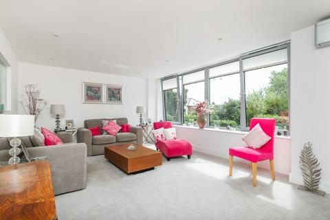 4 bedroom terraced house for sale, Lansdowne Avenue, Winchester, SO23