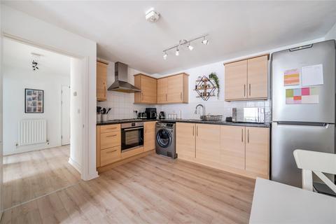 2 bedroom apartment for sale, Skippetts Gardens, Basingstoke, Hampshire