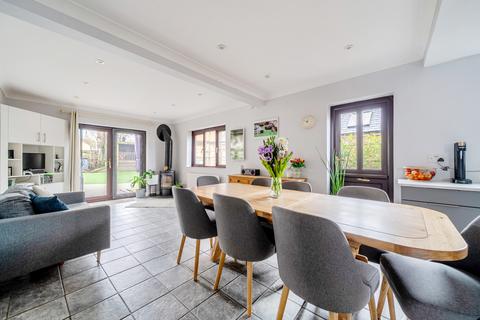 undefined, Pondtail Road, Fleet, GU51