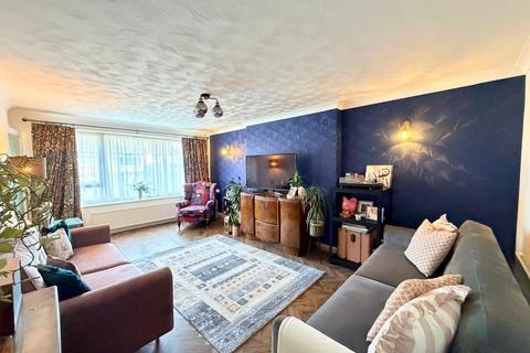 2 bedroom semi-detached bungalow for sale, Bradworth Drive, Scarborough, YO11