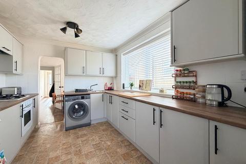 2 bedroom semi-detached bungalow for sale, Bradworth Drive, Scarborough, YO11