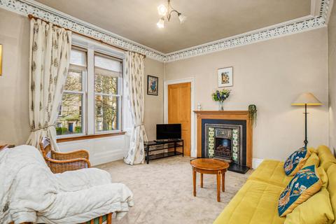2 bedroom flat for sale, Gladstone Terrace, Marchmont