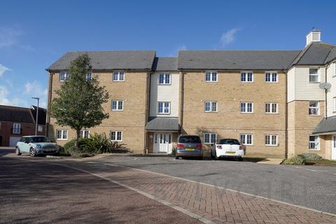 2 bedroom flat to rent, Weyland Drive, Off Winstree Road, Colchester CO3