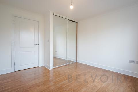 2 bedroom flat to rent, Weyland Drive, Off Winstree Road, Colchester CO3
