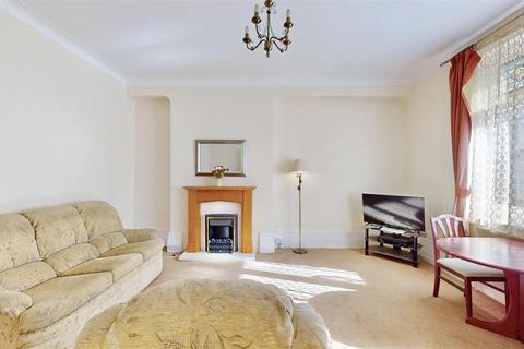 2 bedroom flat for sale, High Road, Willesden, London, NW10