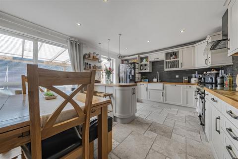 undefined, Bennetts Close, Cippenham