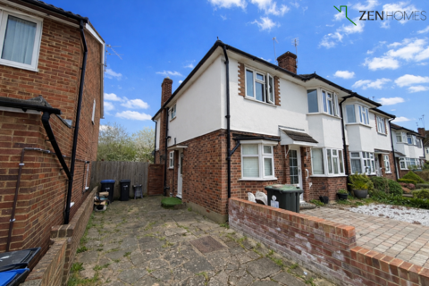 2 bedroom maisonette to rent, London N21