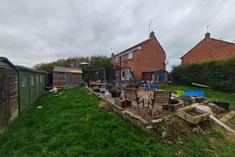 undefined, Cransley Gardens, Corby NN17