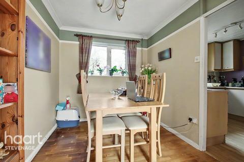 3 bedroom terraced house for sale, Ripon Road, Stevenage