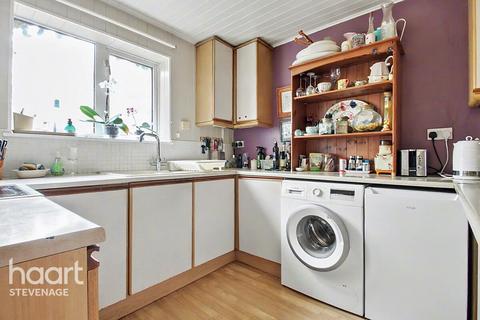 3 bedroom terraced house for sale, Ripon Road, Stevenage