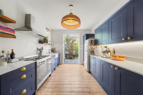 3 bedroom terraced house for sale, La Rose Lane, London, N15