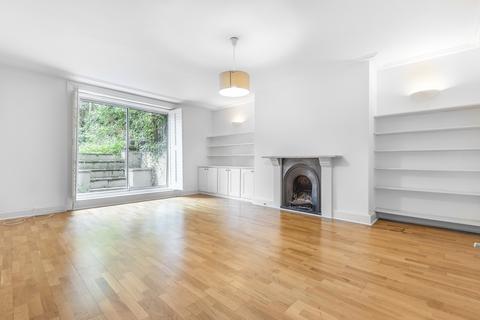 2 bedroom flat to rent, Shooters Hill Road London SE3