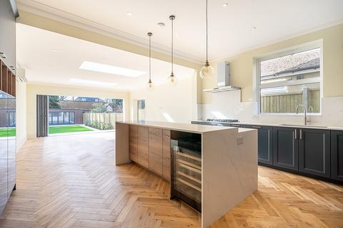 undefined, Lynton Road, Acton, W3