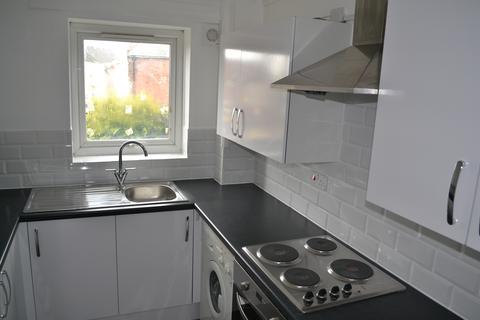 1 bedroom flat to rent, Emmerdale Court, Southampton, SO14
