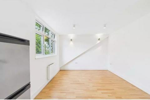 undefined, B Sedcote Road, Enfield, EN3