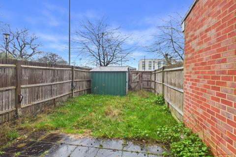 undefined, Tobermory Close, Langley, Berkshire, SL3