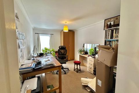2 bedroom flat to rent, Stanley House, Palmers Green