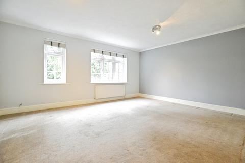 undefined, Cathedral Court, St Albans, AL3