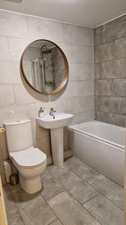 2 bedroom flat to rent, Chain Court, Swindon, SN1 4GW